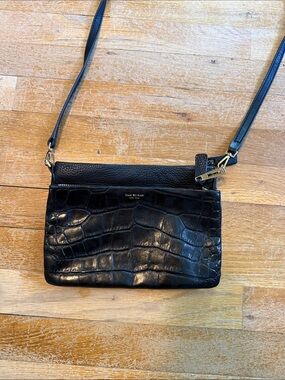 Isaac Mizrahi Black Croc-Embossed Leather Crossbody